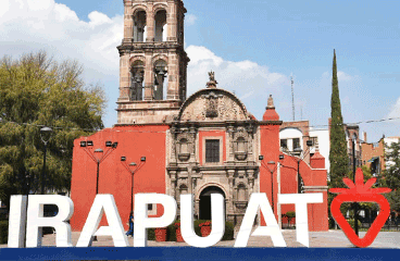 Letter sign with Irapuato name