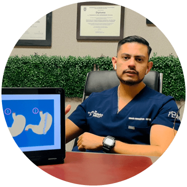 Mexicali Bariatrics doctor smiling