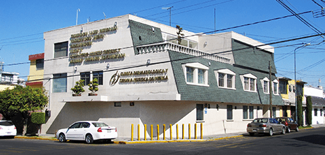 Puebla plastic surgery clinic entrance
