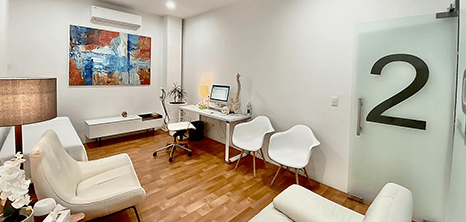 Los Cabos Neurology clinic station