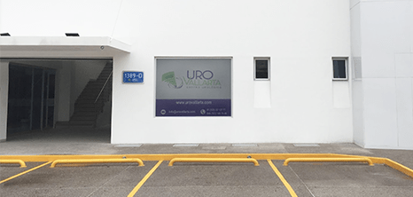 Vallarta Urology clinic entrance